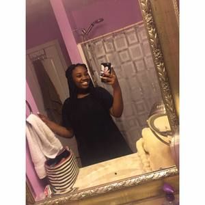 Meet your Posher, Stacy